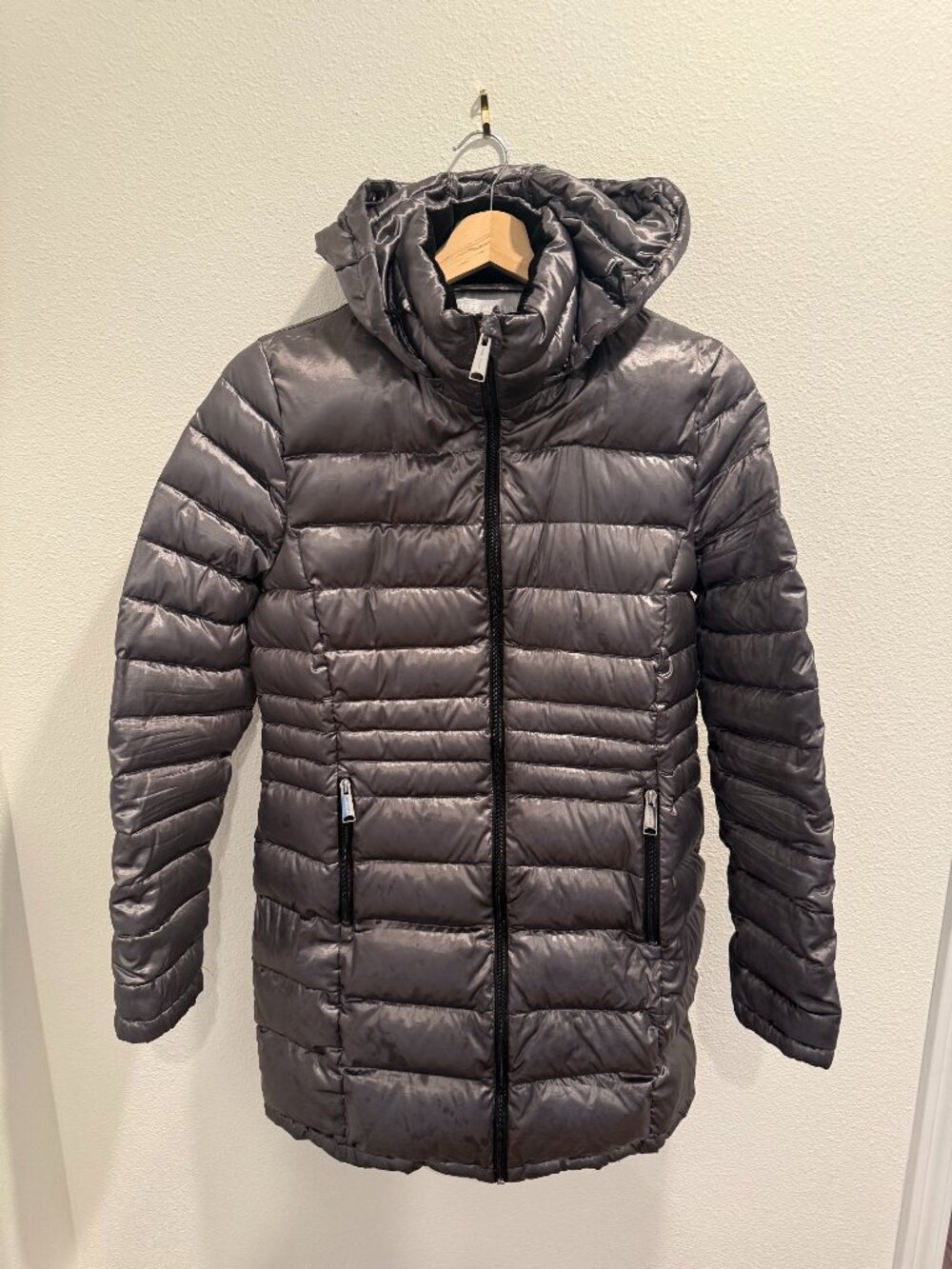 Andrew Marc Gunmetal Gray Hooded Packable Puffer Coat – Medium